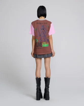 angry for love t shirt 1 1 330x413 - Angry For Love T-Shirt