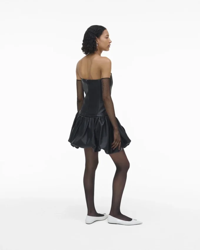 Das Leder-Bubble-Kleid Das Leder-Bubble-Kleid