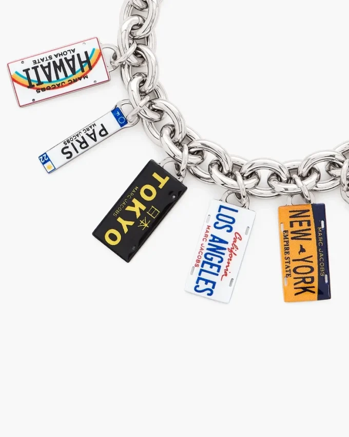 Das Städte-Kennzeichen-Charm-Armband Das Städte-Kennzeichen-Charm-Armband
