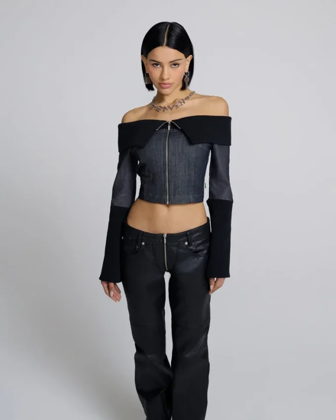 Denim- und Rippstrickoberteil