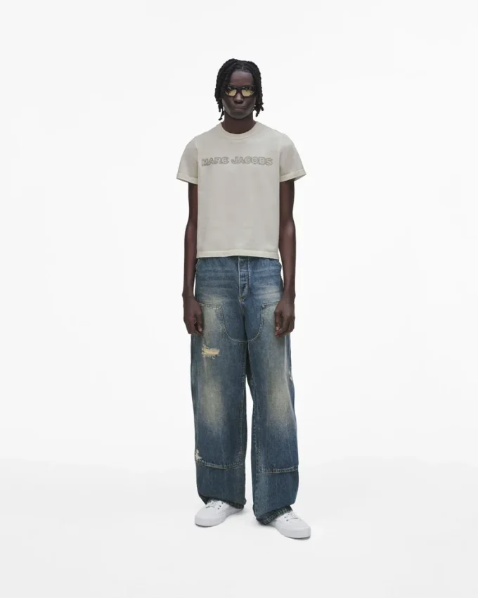 Der High-Top-Sneaker Der High-Top-Sneaker
