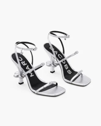 Der Metallic-Leder-Daisy-Absatz
