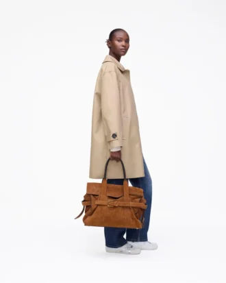 der trenchcoat 2 330x413 - Der Trenchcoat