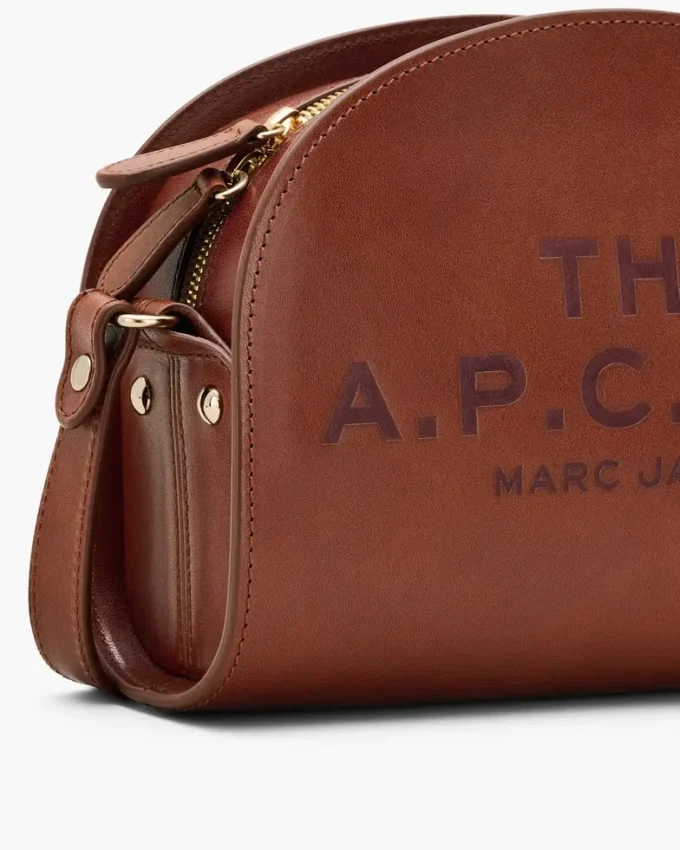 Die A.P.C. X Marc Jacobs Demi Lune Tasche Die A.P.C. X Marc Jacobs Demi Lune Tasche