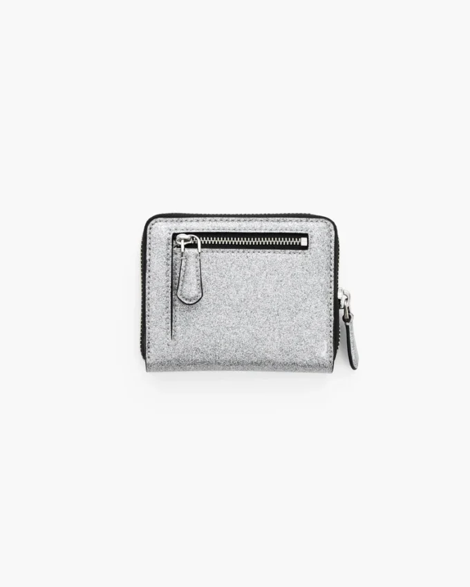 Die beschichtete, glitzernde, schlanke Kompaktbrieftasche für den Alltag