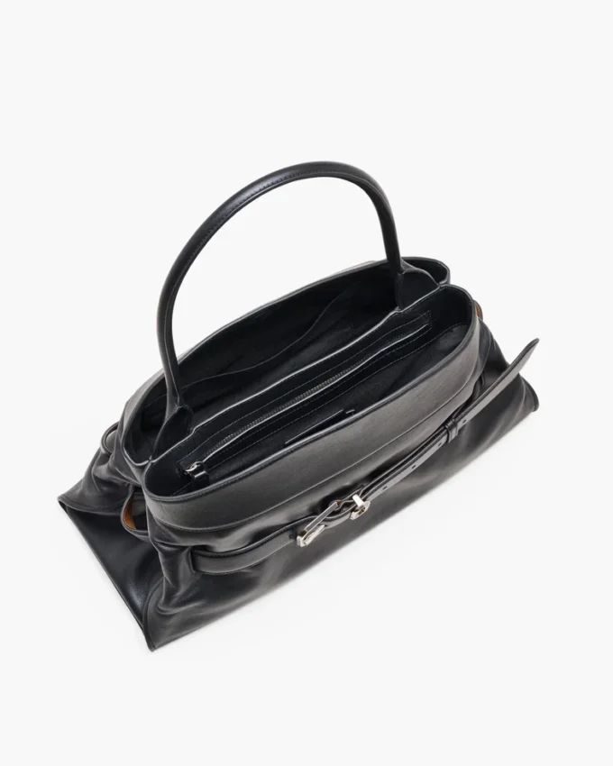 Die Dakota Satchel