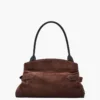 Die Dakota-Tasche aus Wildleder Die Dakota-Tasche aus Wildleder