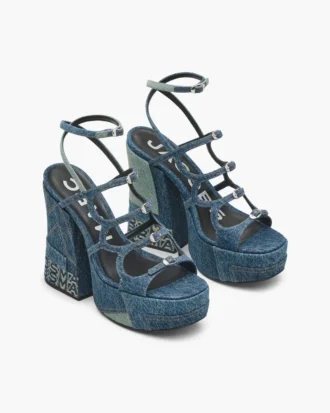 Die dekonstruierte Denim-Kiki-Plateausandale