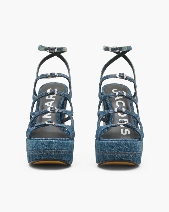 Die dekonstruierte Denim-Kiki-Plateausandale Die dekonstruierte Denim-Kiki-Plateausandale