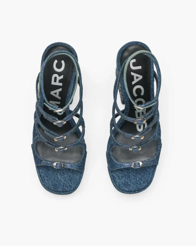 Die dekonstruierte Denim-Kiki-Plateausandale Die dekonstruierte Denim-Kiki-Plateausandale