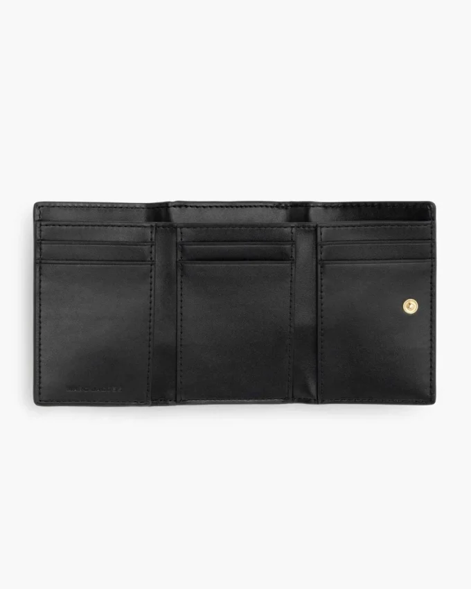 Die dreifach gefaltete Lederbrieftasche Die dreifach gefaltete Lederbrieftasche