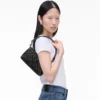 Die gesteppte Snapshot Convertible Schultertasche
