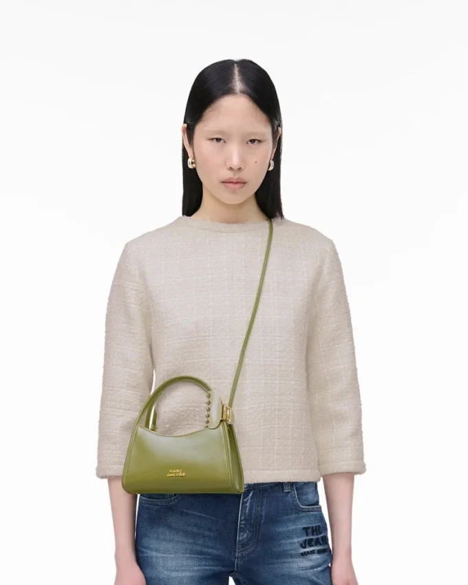 Die Glam Claw Clip Crossbody Bag