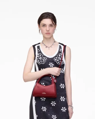 Die Glam Claw Clip Crossbody Bag