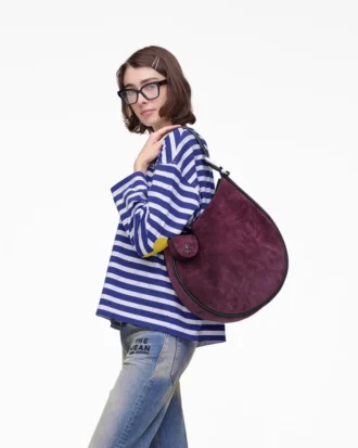Die große Dual-Hobo-Tasche aus Wildleder Die große Dual-Hobo-Tasche aus Wildleder