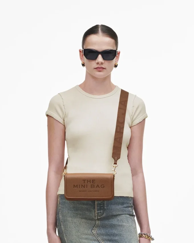 Die Mini-Ledertasche