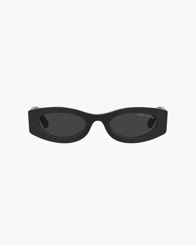 Die ovale Sonnenbrille