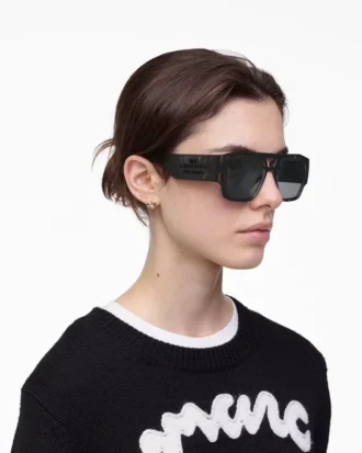 Die Pilot-Sonnenbrille