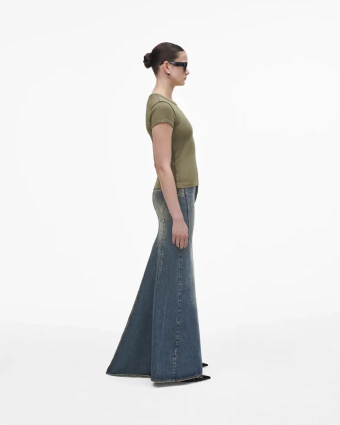 Grunge-T-Shirt mit verkürzter Passform Grunge-T-Shirt mit verkürzter Passform