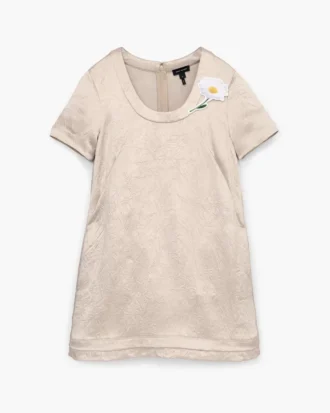 Kleid aus geknittertem Satin