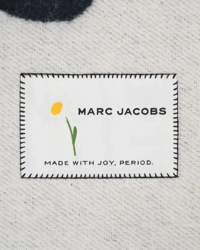 Marc Is Joy Schal Marc Is Joy Schal