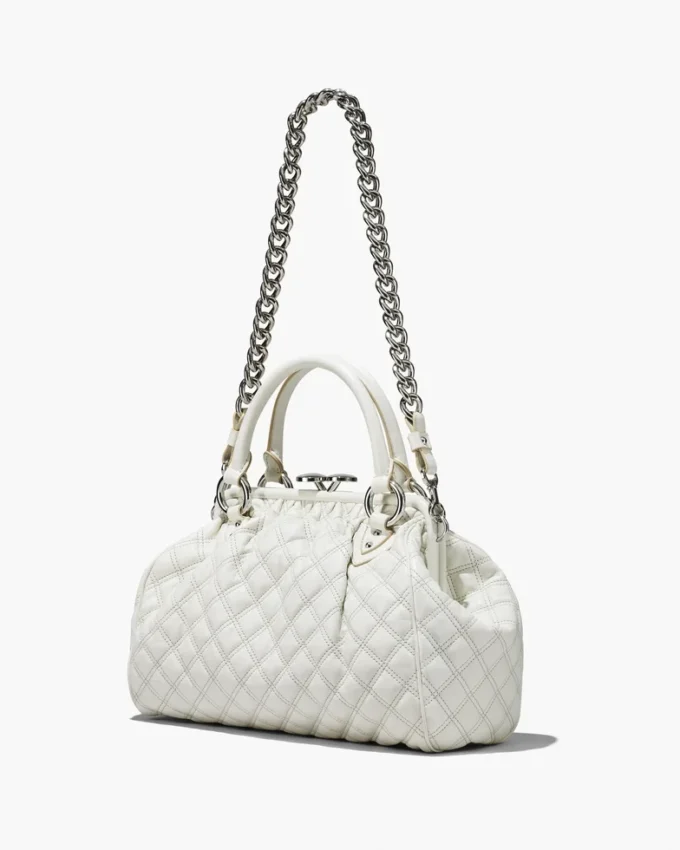 Neuauflage der gesteppten Leder-Stam-Tasche Neuauflage der gesteppten Leder-Stam-Tasche