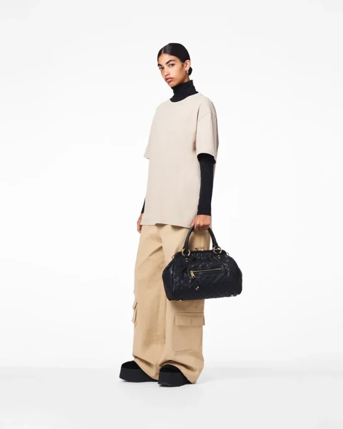 Neuauflage der gesteppten Leder-Stam-Tasche Neuauflage der gesteppten Leder-Stam-Tasche