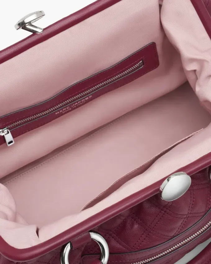 Neuauflage der gesteppten Leder-Stam-Tasche Neuauflage der gesteppten Leder-Stam-Tasche