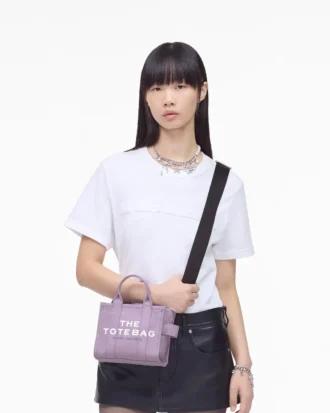 the canvas tote bag 1 2 330x413 - The Canvas Tote Bag