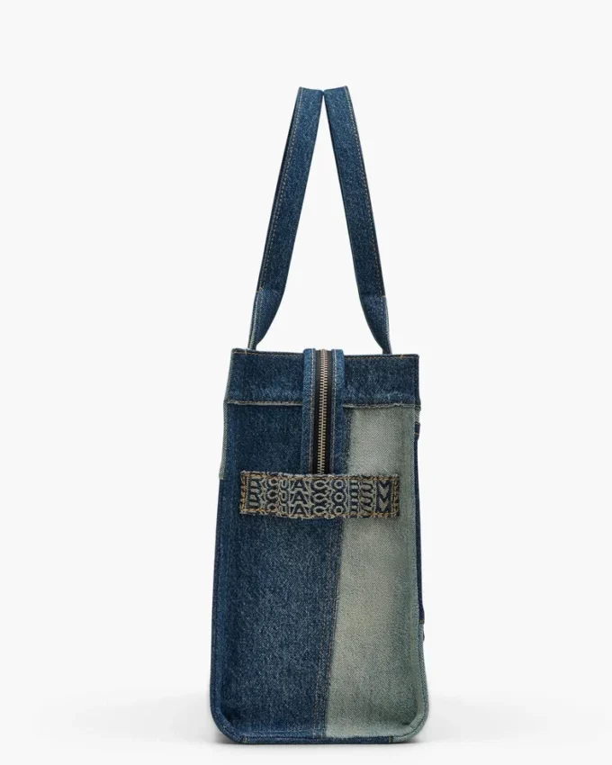 The dekonstruierte große Denim-Tote Bag The dekonstruierte große Denim-Tote Bag