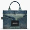 The dekonstruierte mittelgroße Denim-Tote Bag