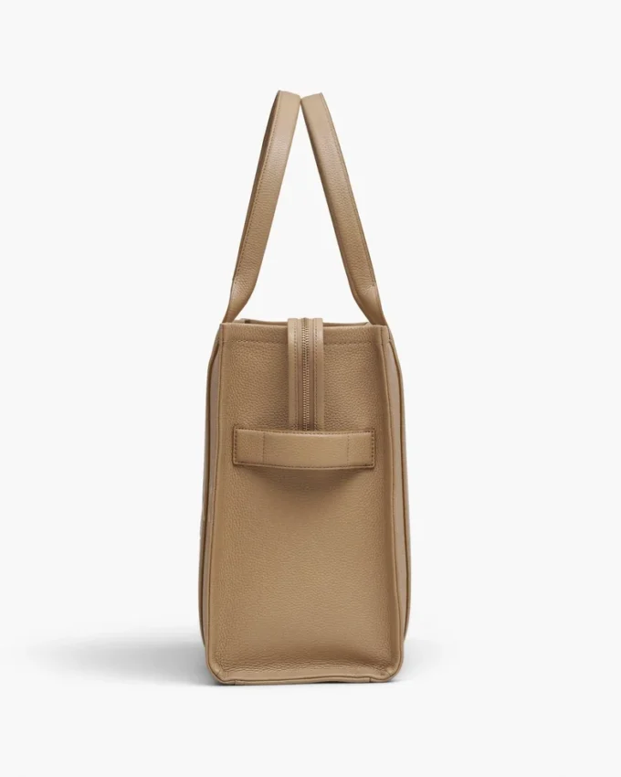 The large Ledertasche The large Ledertasche