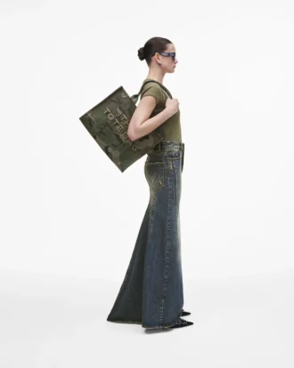 The large Tote Bag from Camouflage Jacquard The large Tote Bag from Camouflage Jacquard