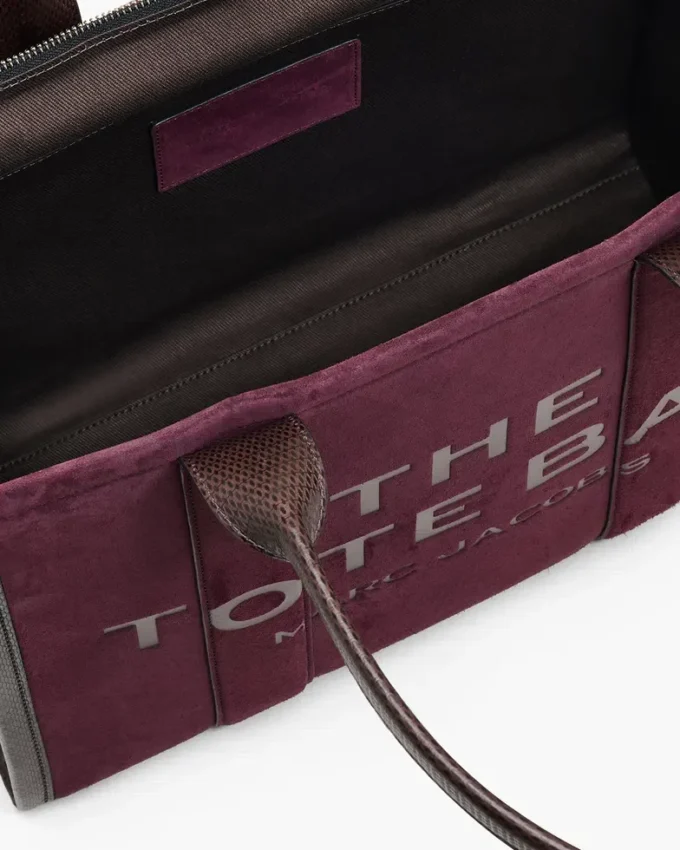 The large Tote Bag made of suede The large Tote Bag made of suede