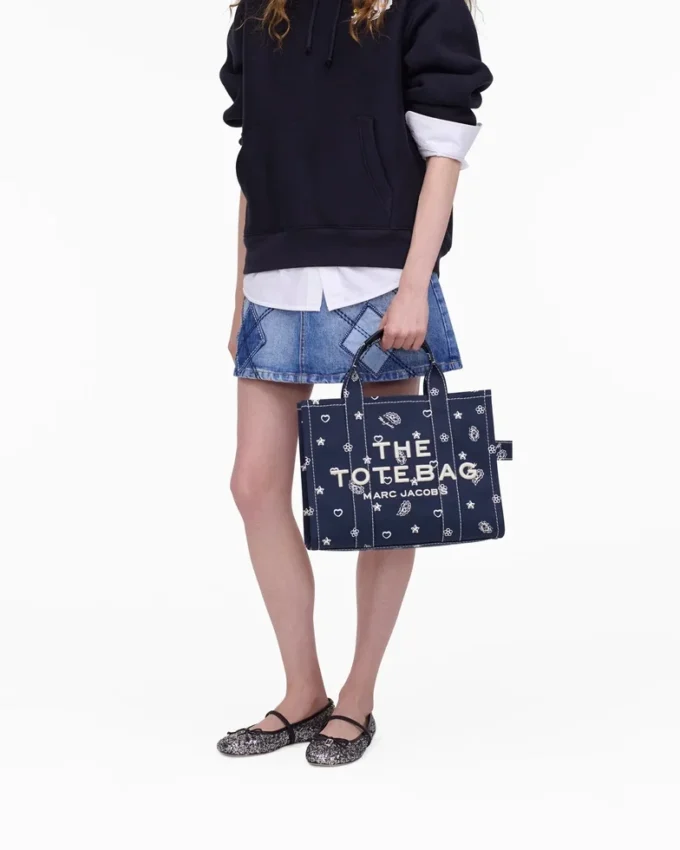The medium-sized Bandana Canvas Tote Bag