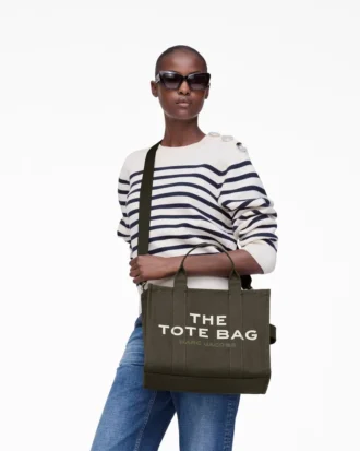 The medium-sized Canvas Tote Bag