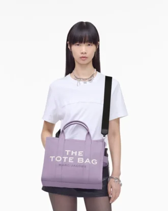 The medium-sized Canvas Tote Bag
