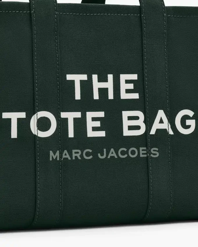The medium-sized Canvas Tote Bag The medium-sized Canvas Tote Bag