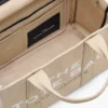 The medium-sized Canvas Tote Bag The medium-sized Canvas Tote Bag