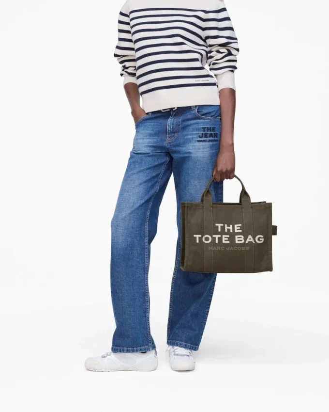 The medium-sized Canvas Tote Bag The medium-sized Canvas Tote Bag