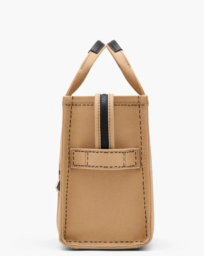 The medium-sized Canvas Tote Bag with Trompe-l’œil charm