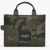 The medium-sized Tote Bag made from Jacquard fabric with camouflage pattern The medium-sized Tote Bag made from Jacquard fabric with camouflage pattern