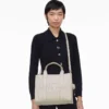 The medium-sized Tote Bag made of leather The medium-sized Tote Bag made of leather