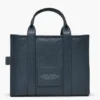 The medium-sized Tote Bag made of leather The medium-sized Tote Bag made of leather