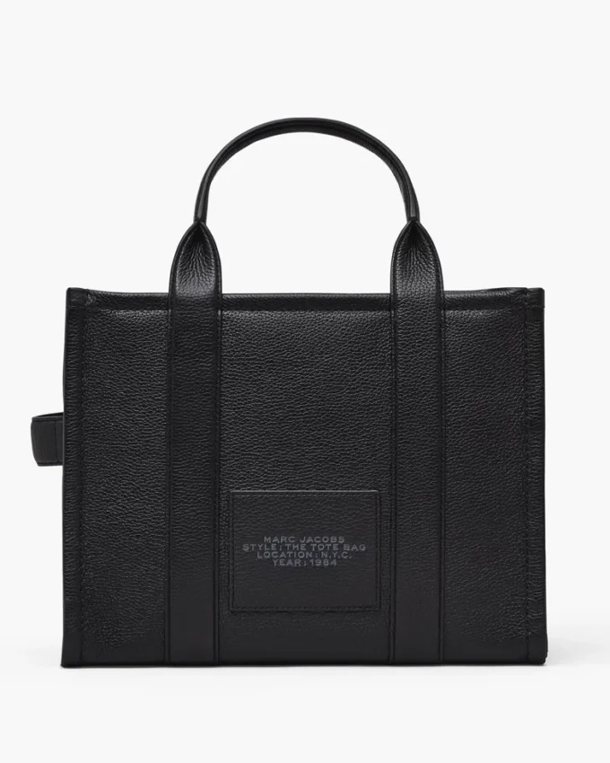 The medium-sized Tote Bag made of leather The medium-sized Tote Bag made of leather