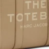 The medium-sized Tote Bag made of leather The medium-sized Tote Bag made of leather