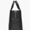 The medium-sized Tote Bag made of leather The medium-sized Tote Bag made of leather