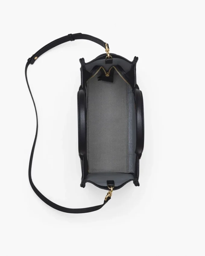 The medium-sized Tote Bag made of leather The medium-sized Tote Bag made of leather