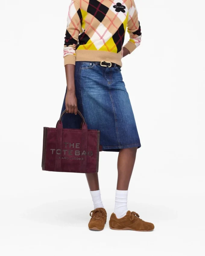 The medium Tote Bag made of suede