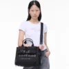 The mittelgroße Tote Bag aus Cargo-Canvas